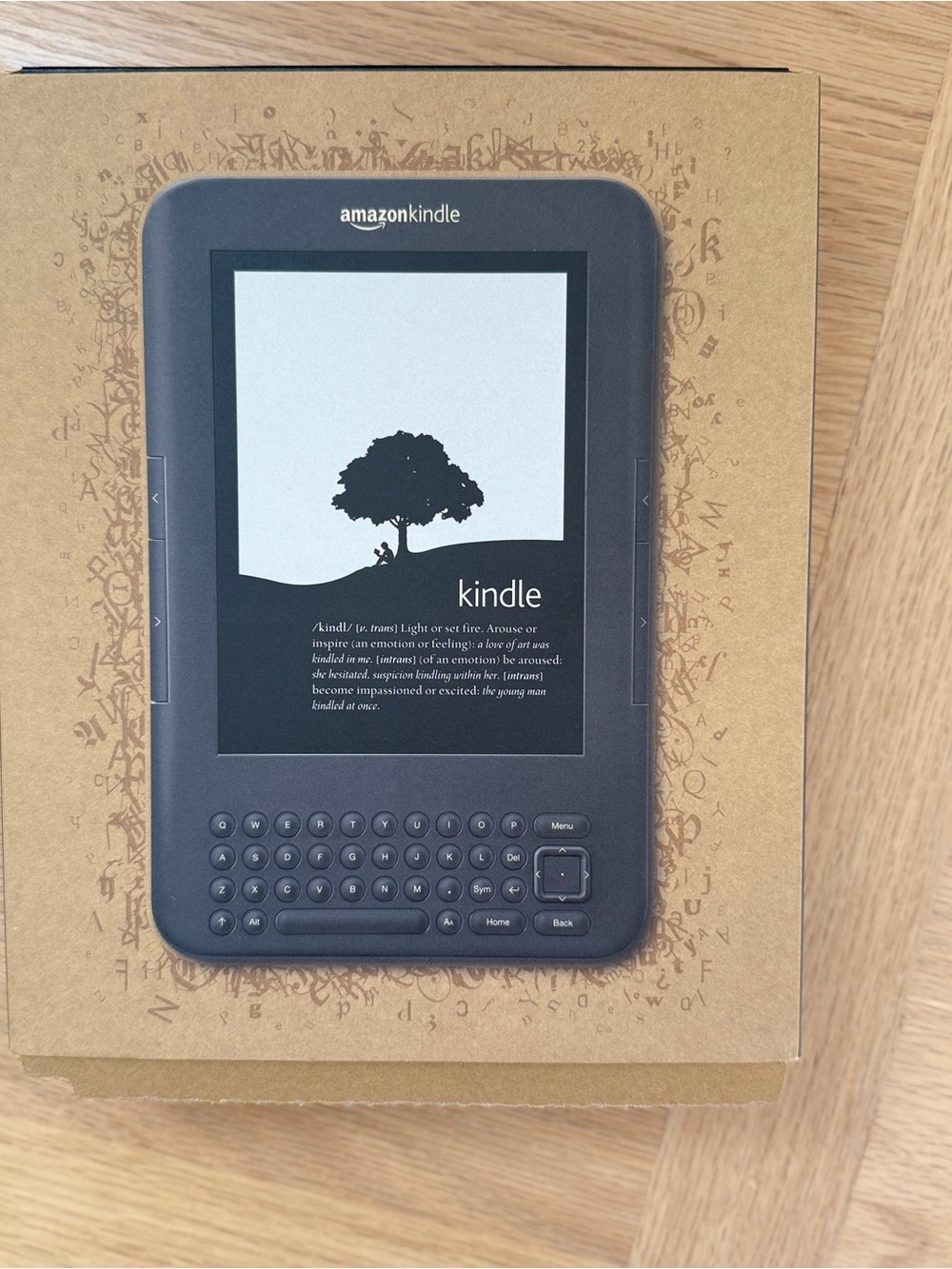 Amazon Kindle Keyboard (3rd Generation) Original Box Packaging